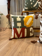 Bohem Tarzı Beyaz Zemin Üzerine Örgü/Düğüm Nakışlı Dekoratif Yastık