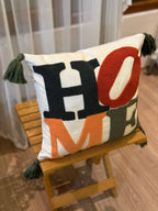 Bohem Tarzı Beyaz Zemin Üzerine Örgü/Düğüm Nakışlı Dekoratif Yastık