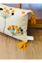 Bohem Tarzı Beyaz Zemin Üzerine Örgü/Düğüm Nakışlı Dekoratif Yastık