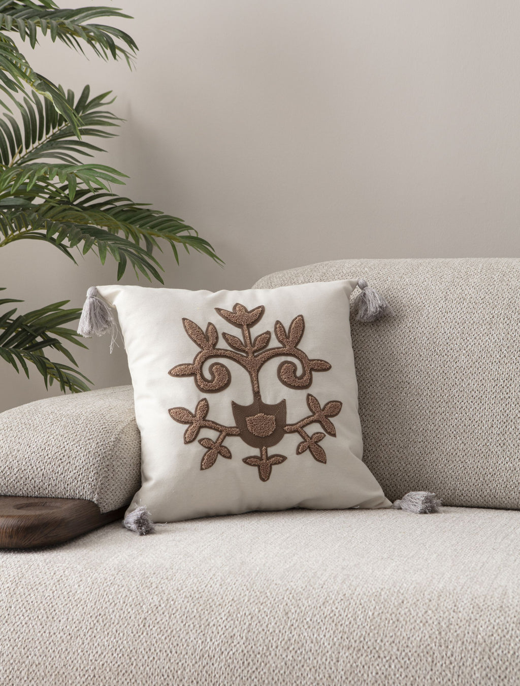 Comfort Punch Desenli Kırlent Kılıfı Kare Dekoratif Bohem Nakışlı Yastık Kılıfı