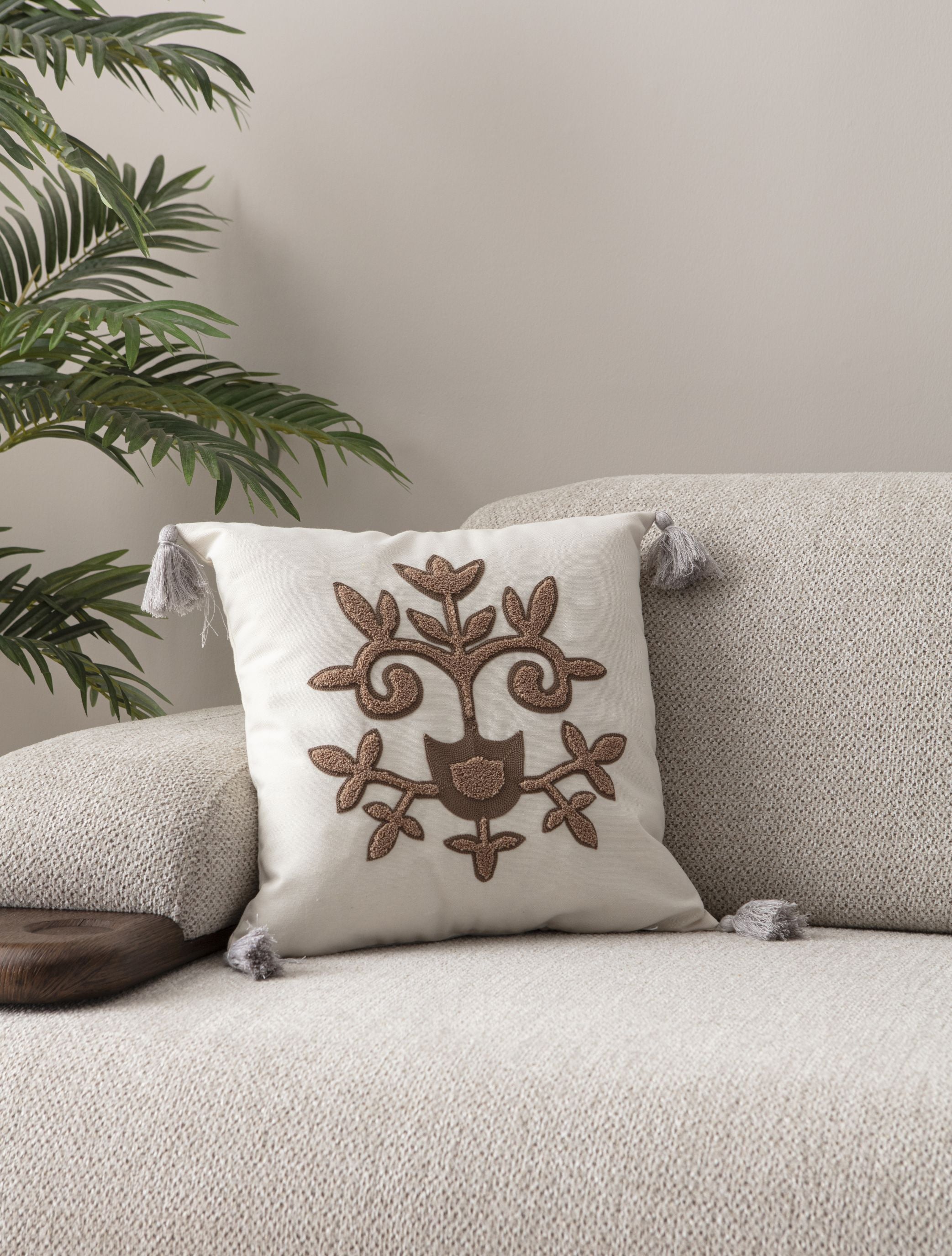 Comfort Punch Desenli Kırlent Kılıfı Kare Dekoratif Bohem Nakışlı Yastık Kılıfı