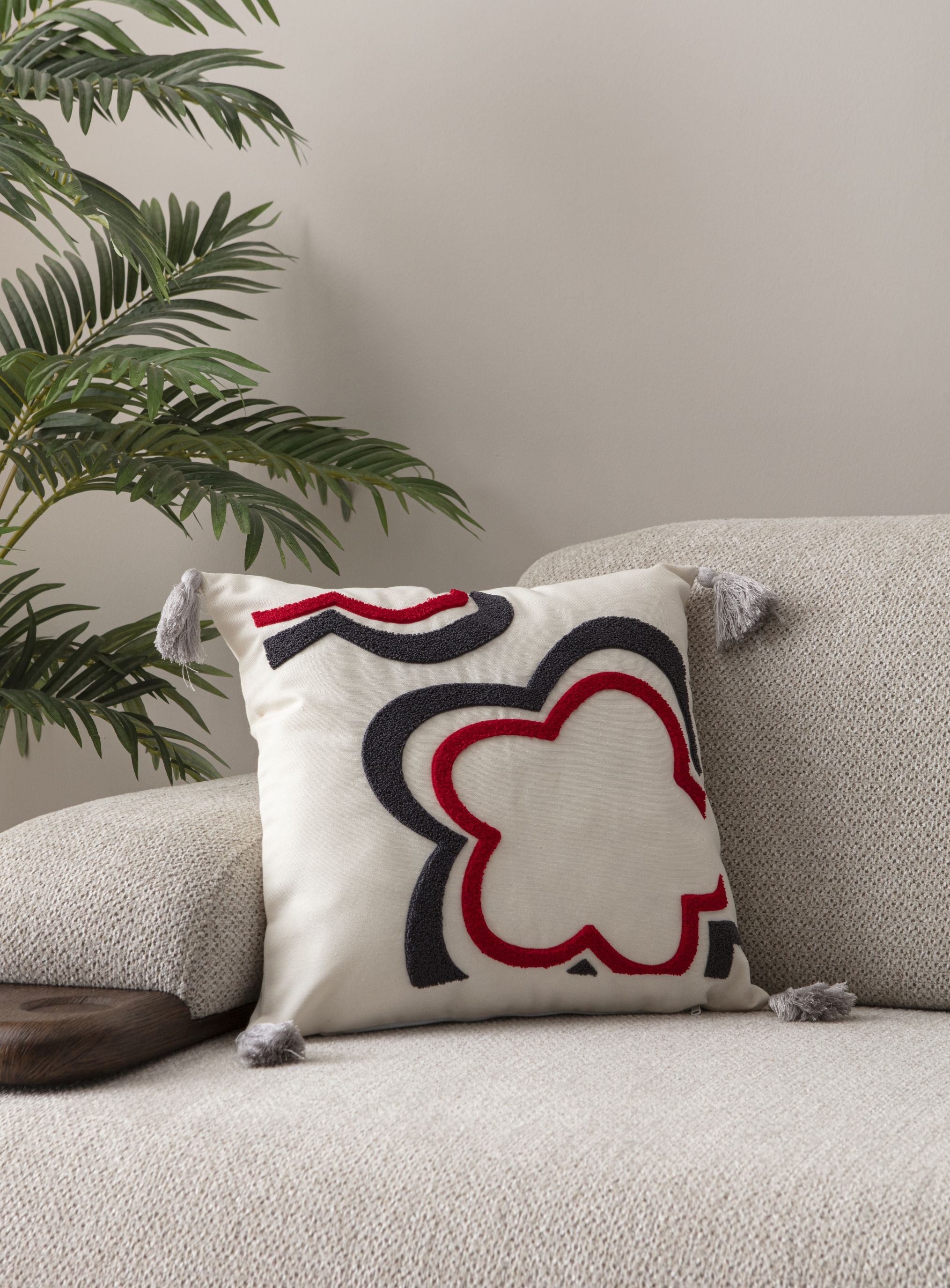 Comfort Punch Desenli Kırlent Kılıfı Kare Dekoratif Bohem Nakışlı Yastık Kılıfı