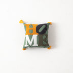 Bohem Tarzı Beyaz Zemin Üzerine Örgü/Düğüm Nakışlı Dekoratif Yastık