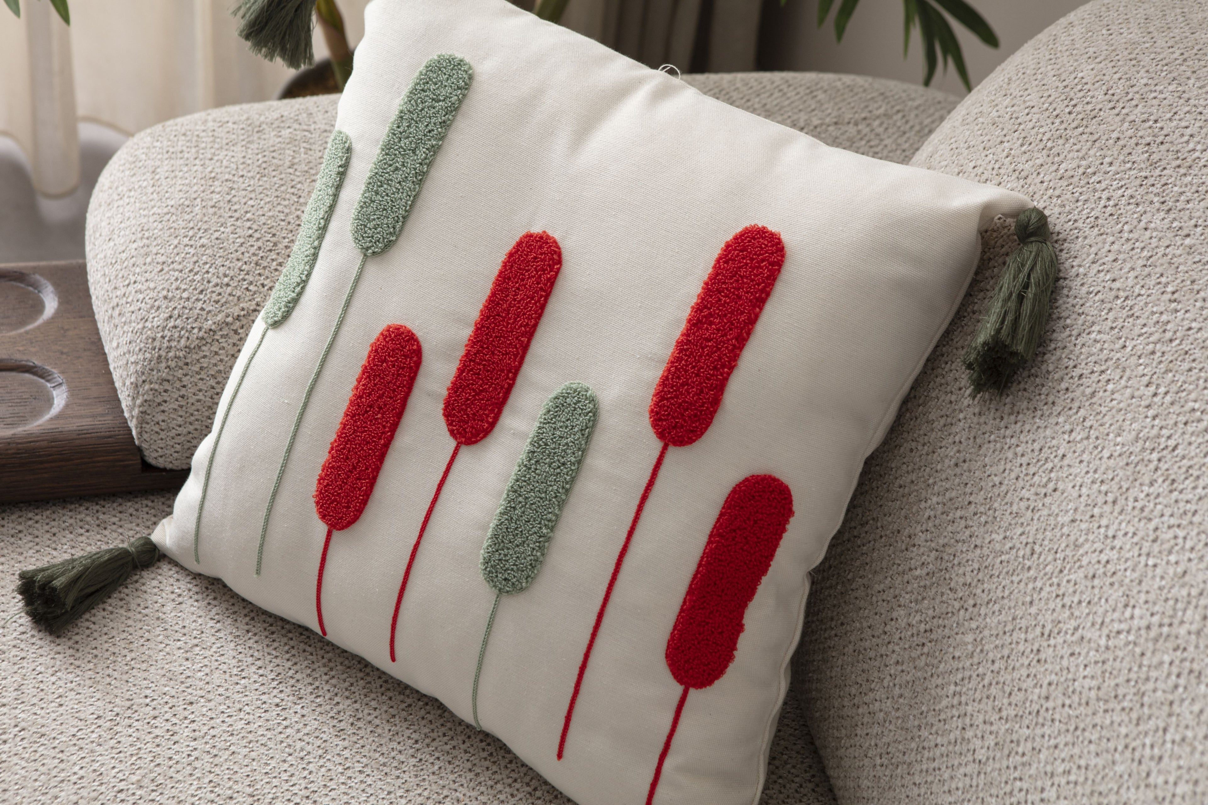 Comfort Punch Desenli Kırlent Kılıfı Kare Dekoratif Bohem Nakışlı Yastık Kılıfı