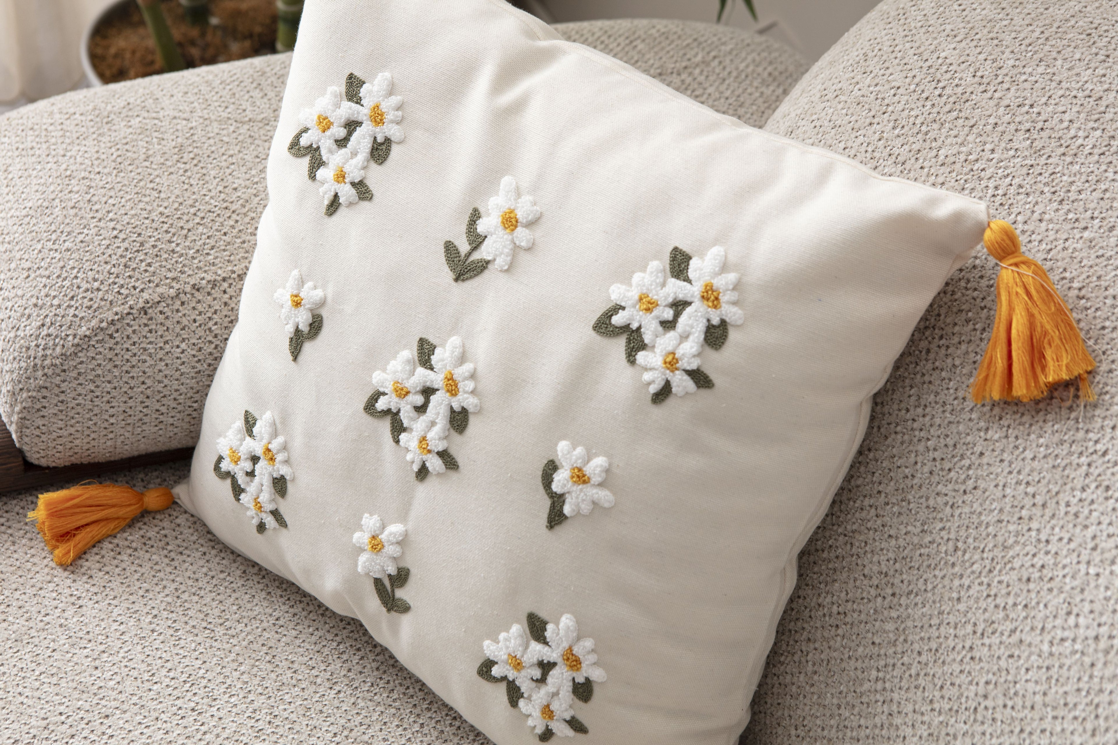 Comfort Punch Desenli Kırlent Kılıfı Kare Dekoratif Bohem Nakışlı Yastık Kılıfı