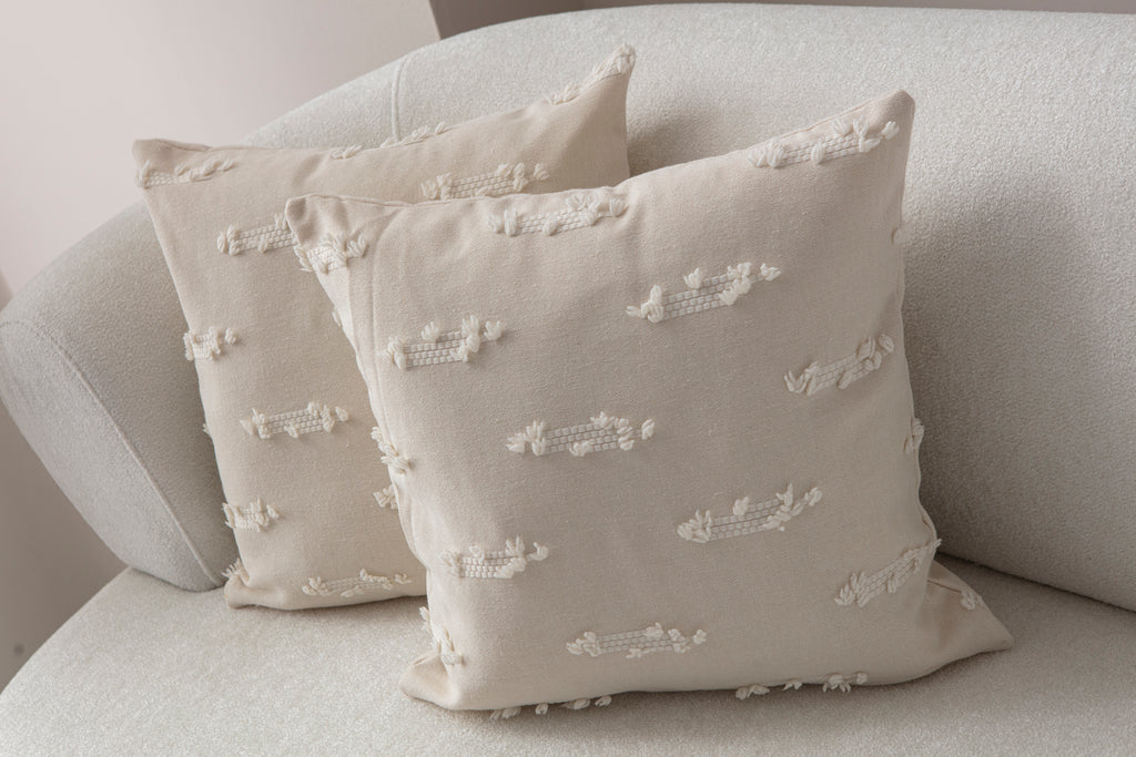 Petek Puantiyeli Kırlent Kılıfı - Puantiye Dokulu Dekoratif Yastık