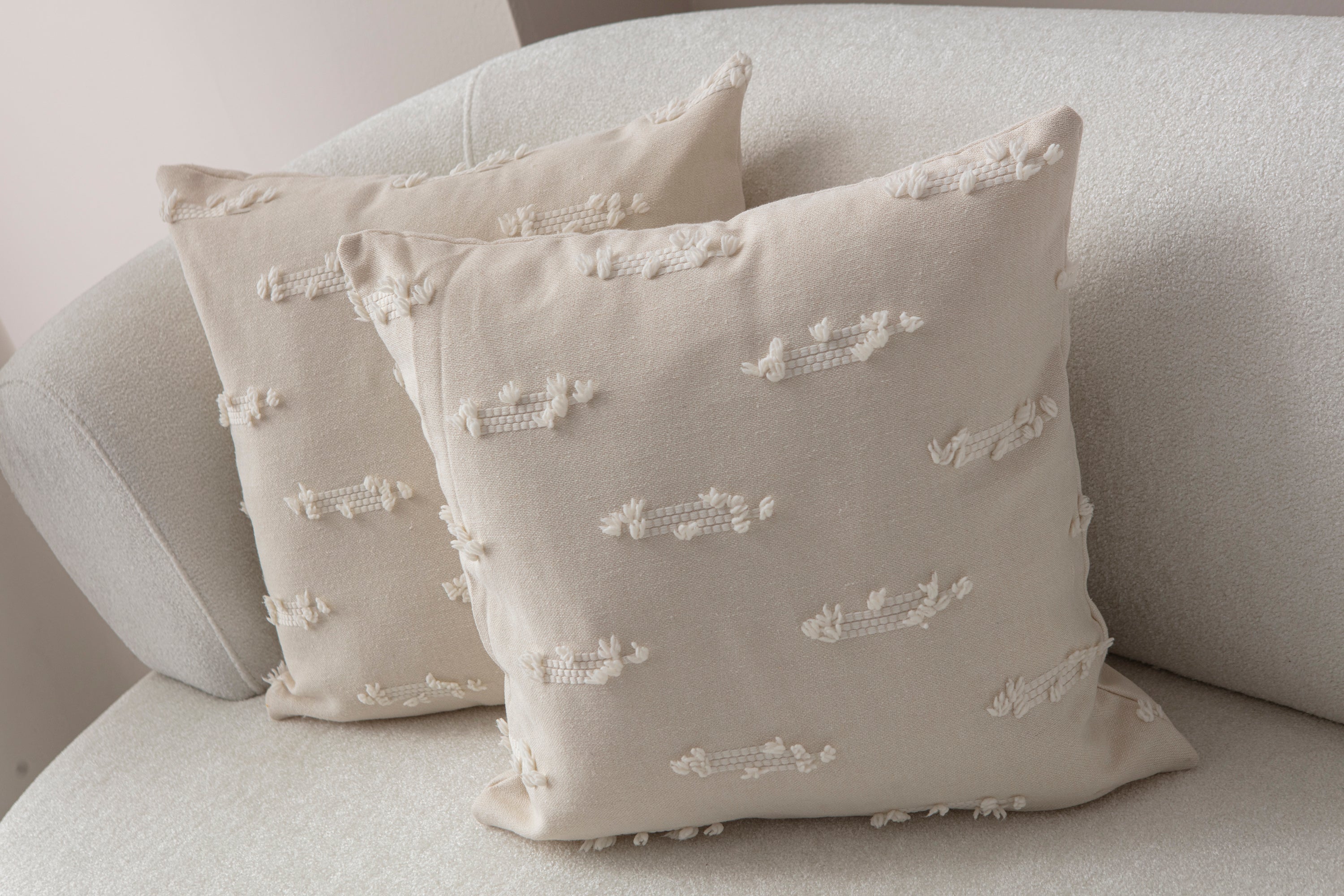 Petek Puantiyeli Kırlent Kılıfı - Puantiye Dokulu Dekoratif Yastık