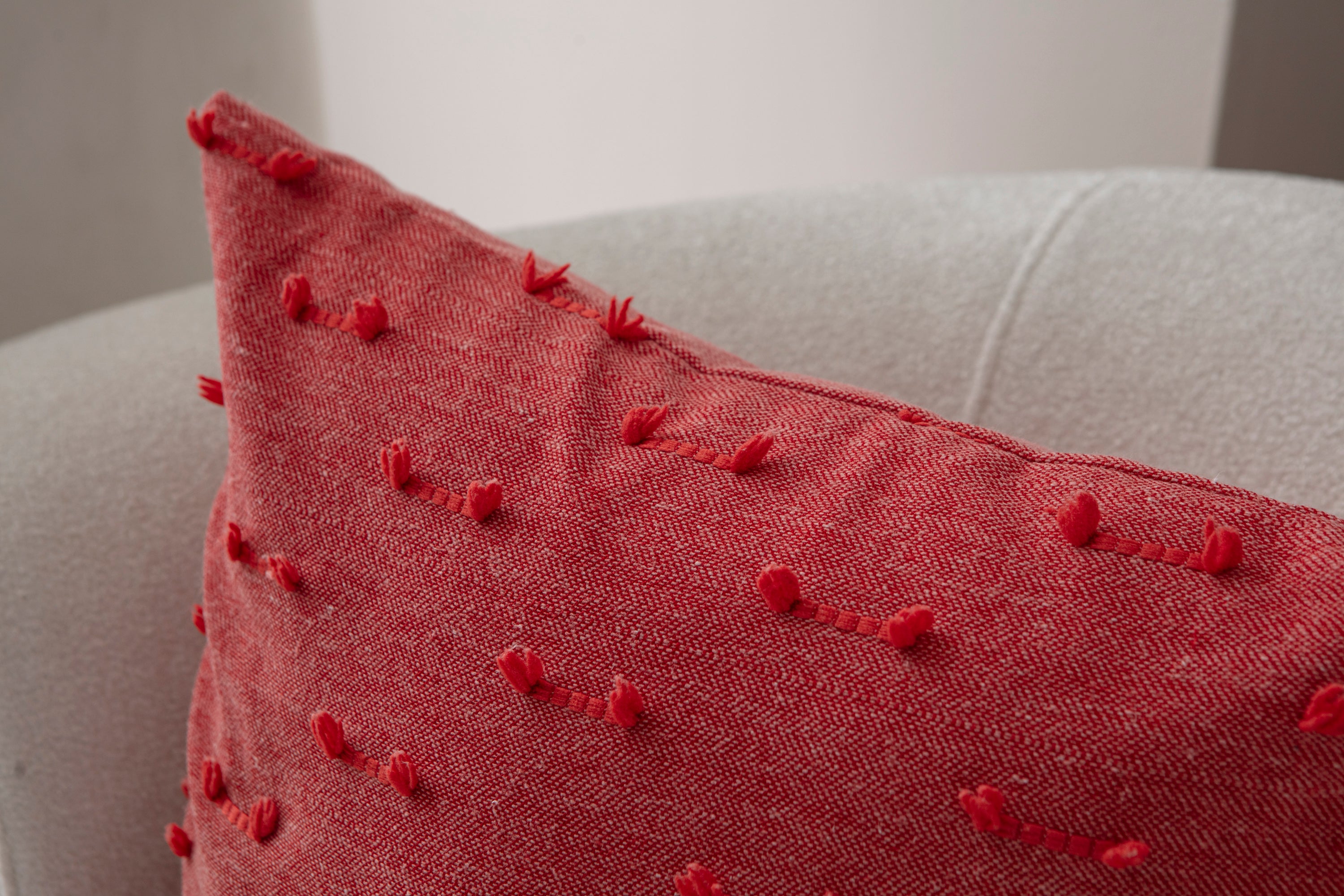 Tek Çizgi Puantiyeli Kırlent Kılıfı - Puantiye Dokulu Dekoratif Yastık