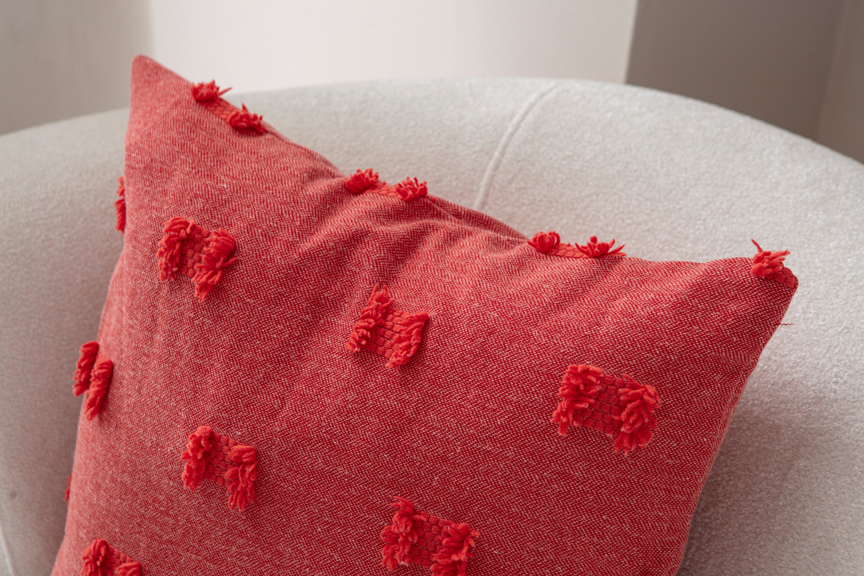 Fiyonk Puantiyeli Kırlent Kılıfı - Puantiye Dokulu Dekoratif Yastık