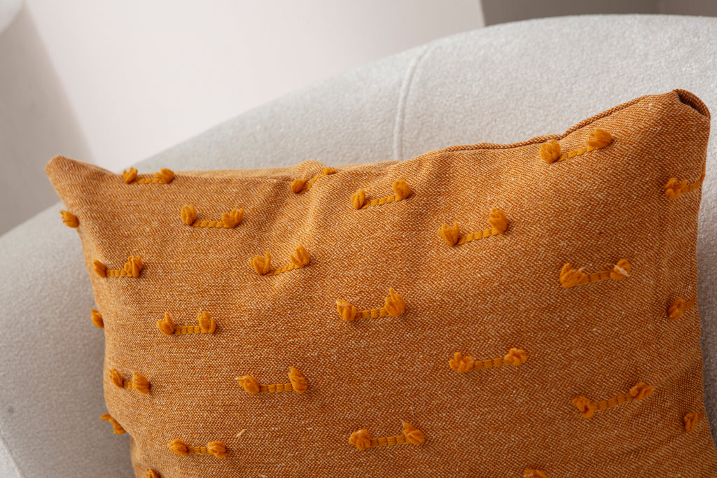 Tek Çizgi Puantiyeli Kırlent Kılıfı - Puantiye Dokulu Dekoratif Yastık