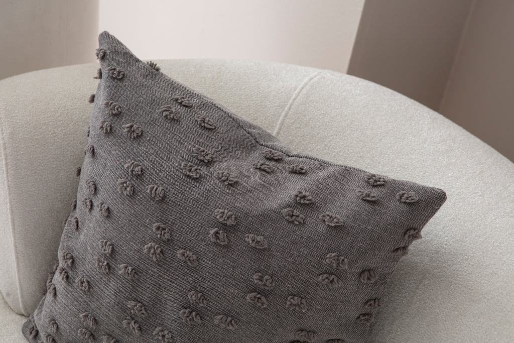 Puantiye çiçeği Kırlent Kılıfı - Puantiye Dokulu Dekoratif Yastık