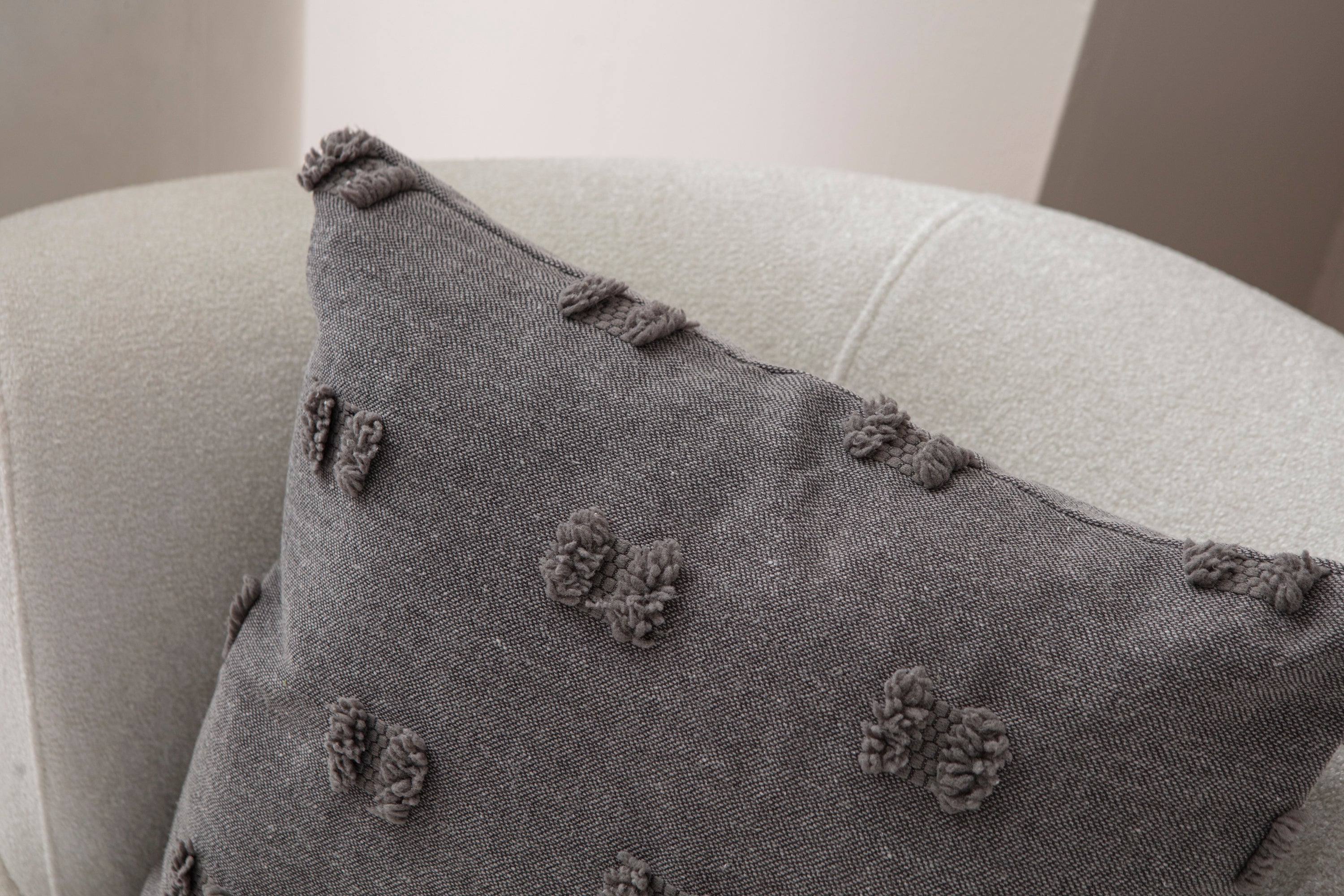 Fiyonk Puantiyeli Kırlent Kılıfı - Puantiye Dokulu Dekoratif Yastık