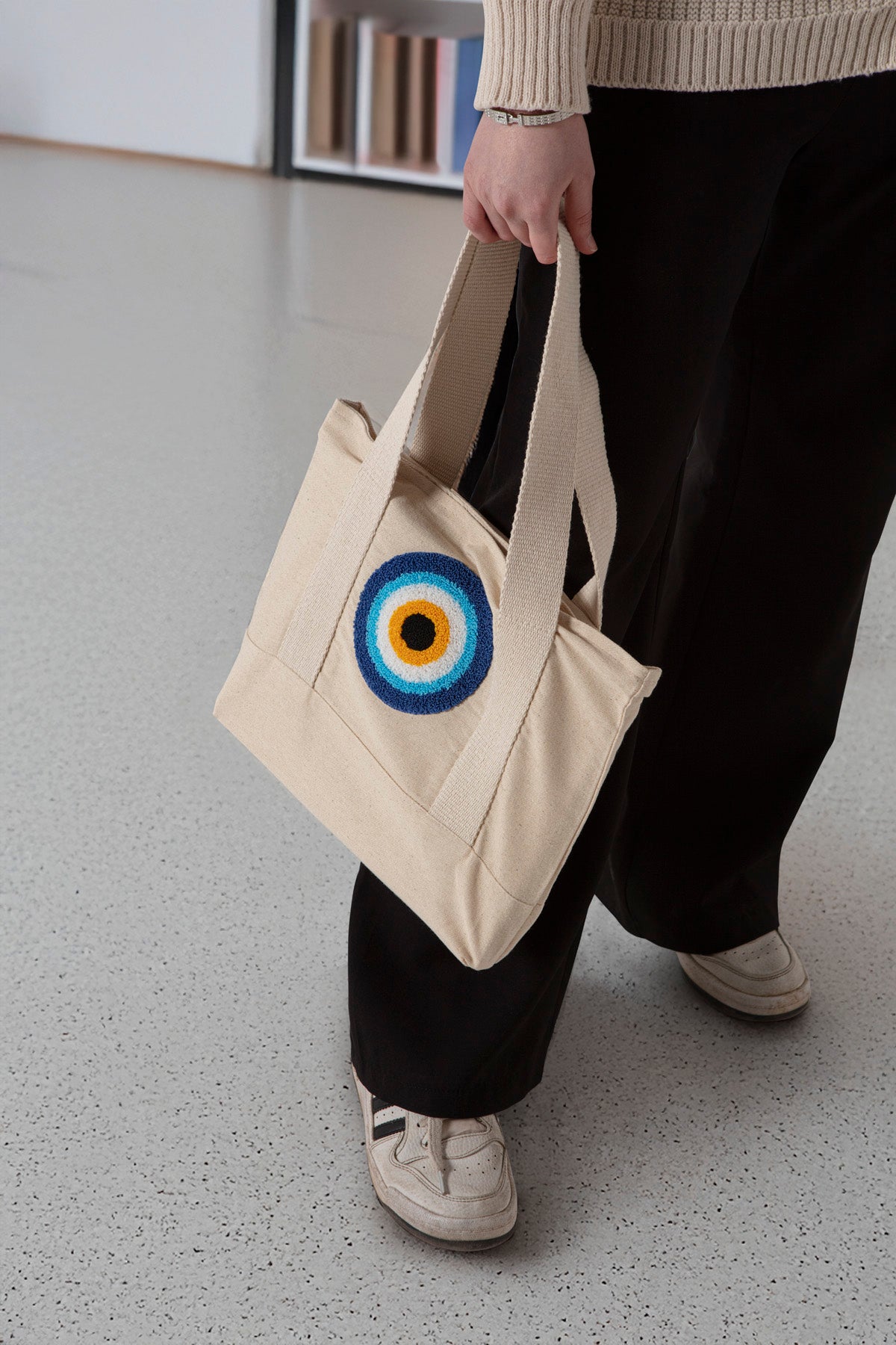 Nazar Boncuğu Desenli Bez Keten Omuz Çantası, Plaj Çantası, İşlemeli El ve Kol Çantası %100 Pamuk 36x29 cm