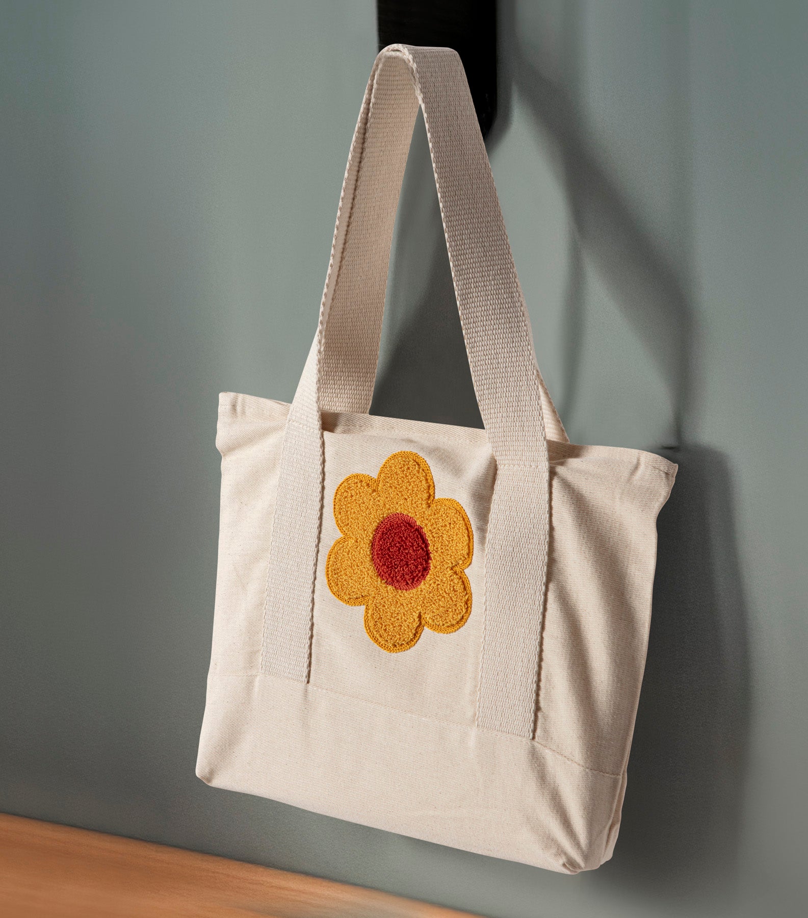 Çiçek Desenli Bez Keten Omuz Çantası, Plaj Çantası, İşlemeli El ve Kol Çantası %100 Pamuk 36x29 cm