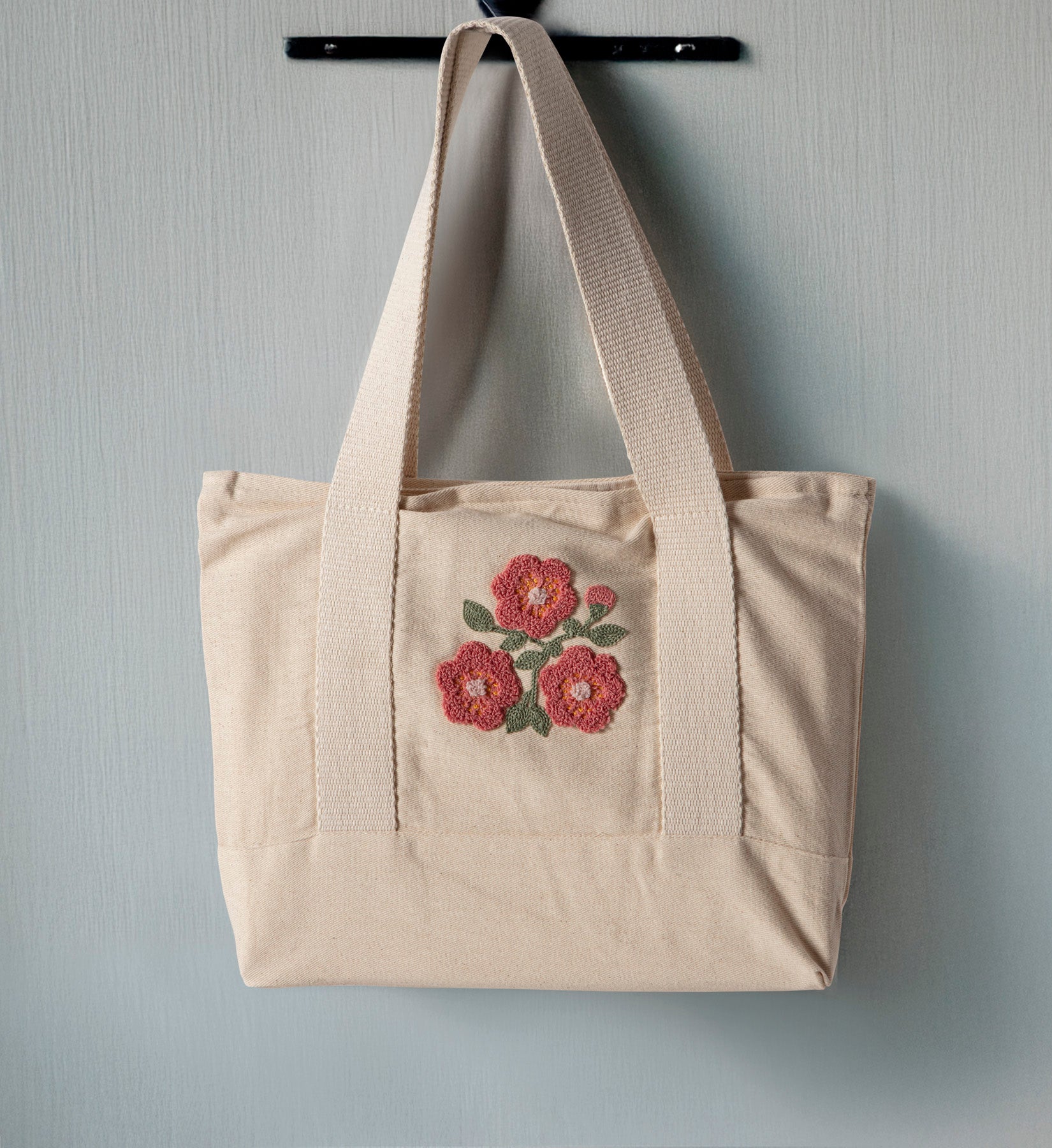 Çiçek Desenli Bez Keten Omuz Çantası, Plaj Çantası, İşlemeli El ve Kol Çantası %100 Pamuk 36x29 cm