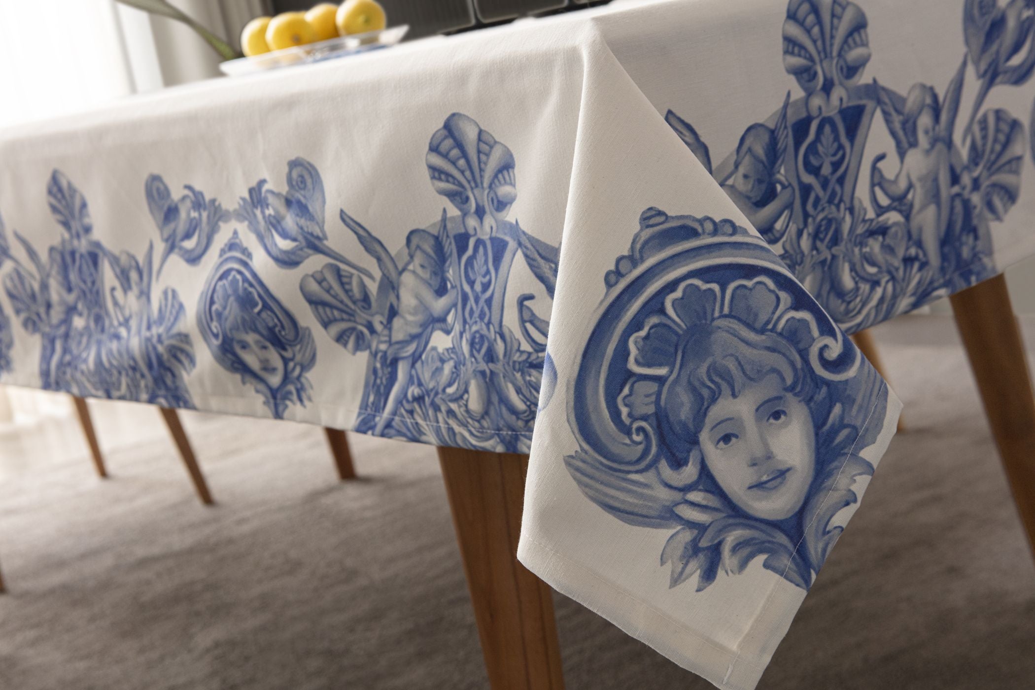 Çini Mavi Full Sofra Tekstili Takımı - Bahçe Desenli Saçaklı Sofra Seti