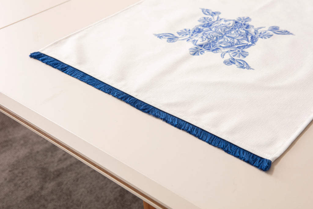 Merkez Desenli Çiçekli Mavi Beyaz Otantik Sofra Ortası