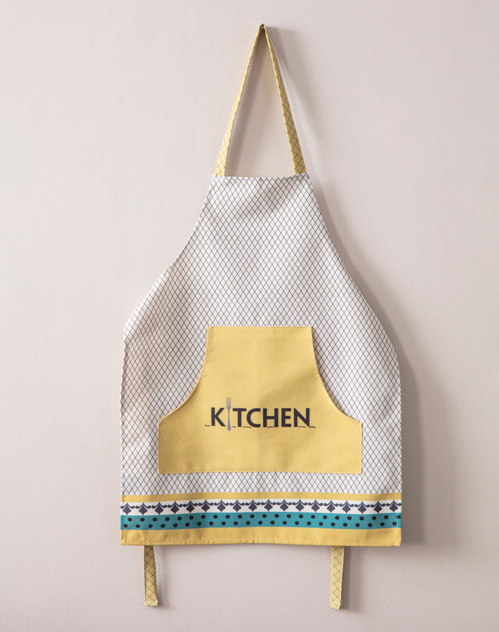 Mutfak Önlüğü (Kitchen Yazılı) – Leke Tutmayan Kumaş, Ayarlanabilir Askılı, Şık ve Kullanışlı Tasarım