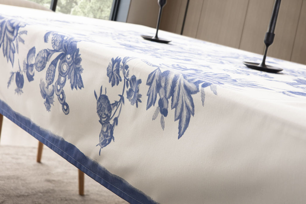 Çini Mavi Floral Desenli Püskül Detaylı Full Sofra Tekstili Takımı