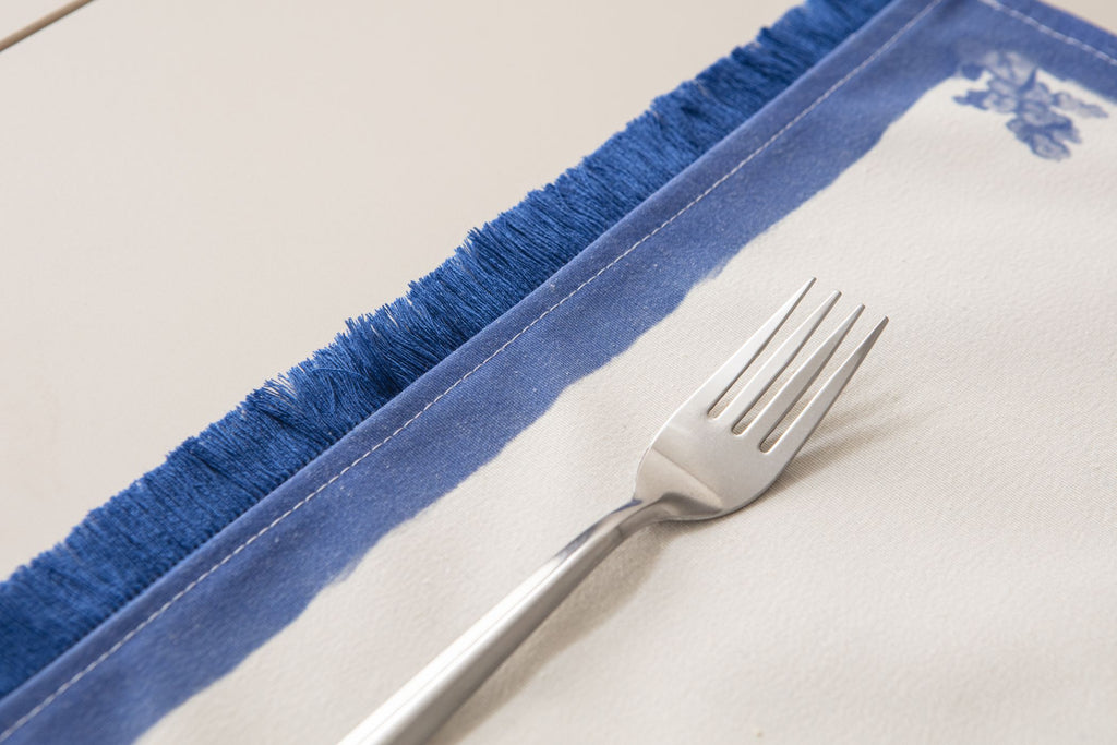 Çini Mavi Floral Desenli Püskül Detaylı Full Sofra Tekstili Takımı