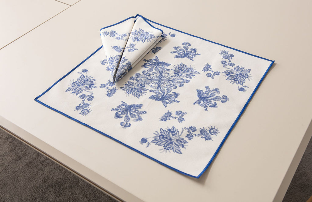Çini Mavi Floral Desenli Püskül Detaylı Full Sofra Tekstili Takımı