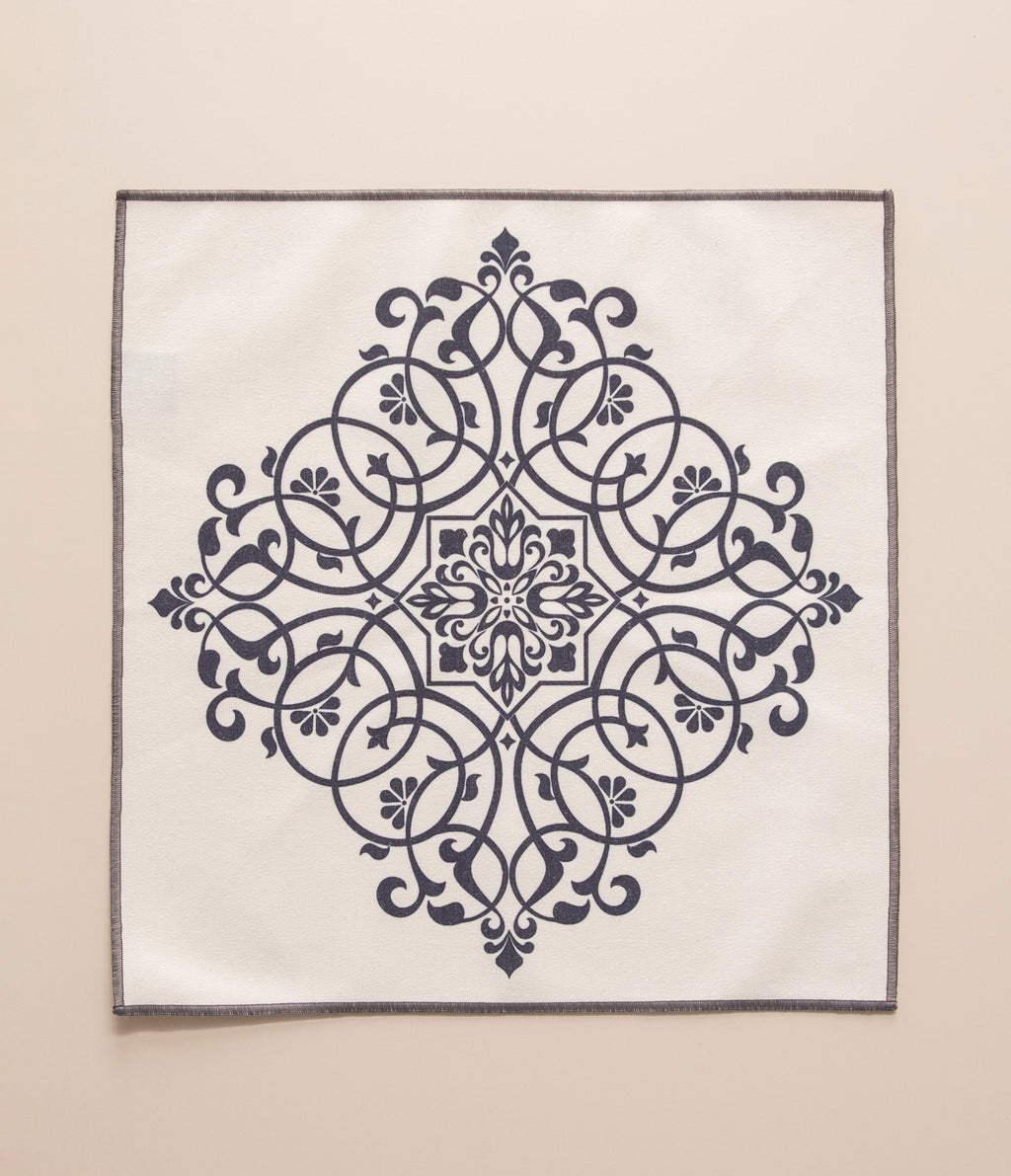 Sarı & Yeşil Otantik Desenli Full Masa Örtüsü Seti (Püsküllü Koleksiyon)