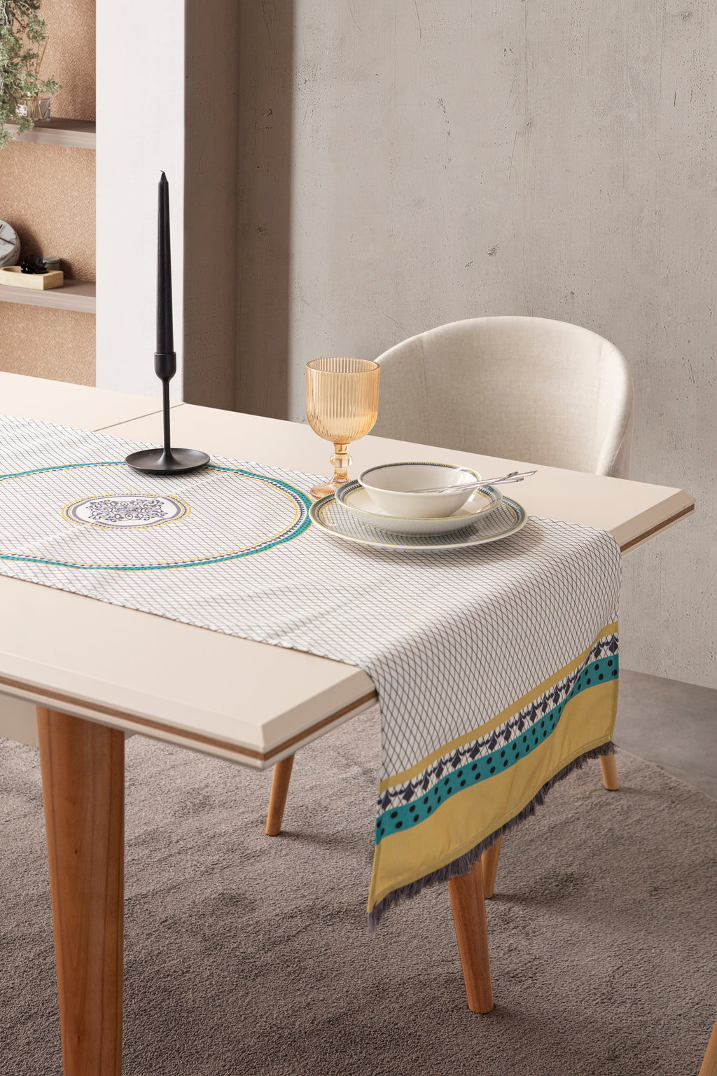 Bohem Saçaklı Kenar Detaylı Geometrik Desenli Masa Ortası