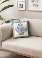 Özel Tasarım Otantik Motifli Kare Kırlent Kılıfı