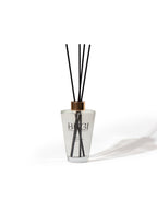 Timber Veil Ev Oda Ortam Kokusu, Çubuklu Oda Kokusu Sandal Ağacı, Yoğun Esanslı ve Kalıcı Oda Parfümü, Salon, Ofis, Ev, Yatak Odası ve Banyo için Büyük Boy Çubuklu Oda Kokusu