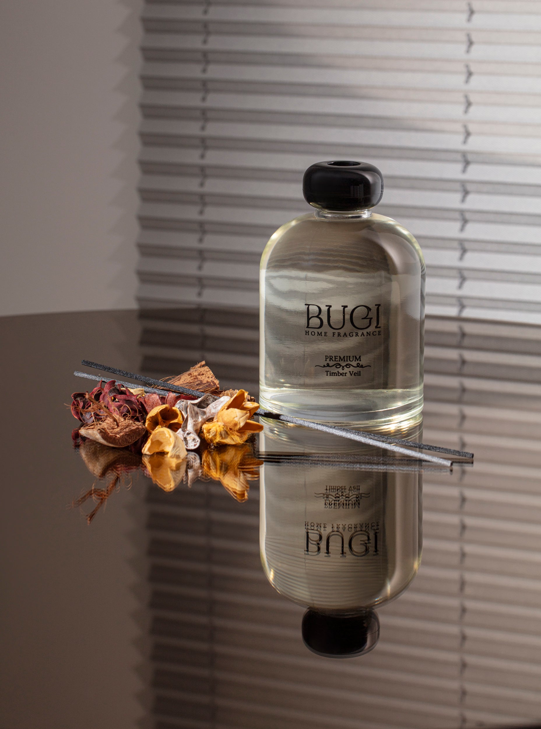 Timber Veil Ev Oda Ortam Kokusu, Çubuklu Oda Kokusu Sandal Ağacı, Yoğun Esanslı ve Kalıcı Oda Parfümü, Salon, Ofis, Ev, Yatak Odası ve Banyo için Büyük Boy Çubuklu Oda Kokusu