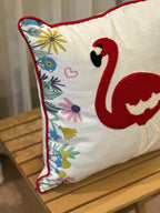 Bohem Tarzı Beyaz Zemin Üzerine Örgü/Düğüm Nakışlı Dekoratif Yastık