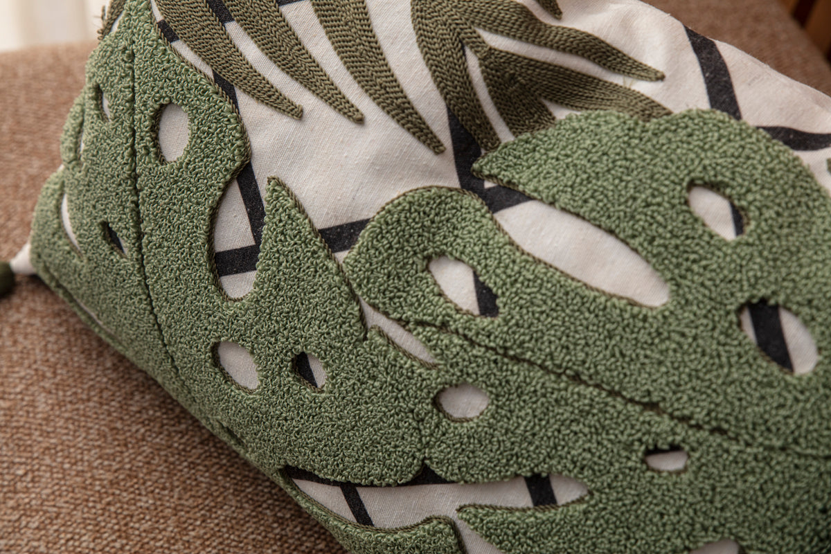 Tropikal Tarz Deve Tabanı Motifli Kalın İşlemeli Dekoratif Yastık