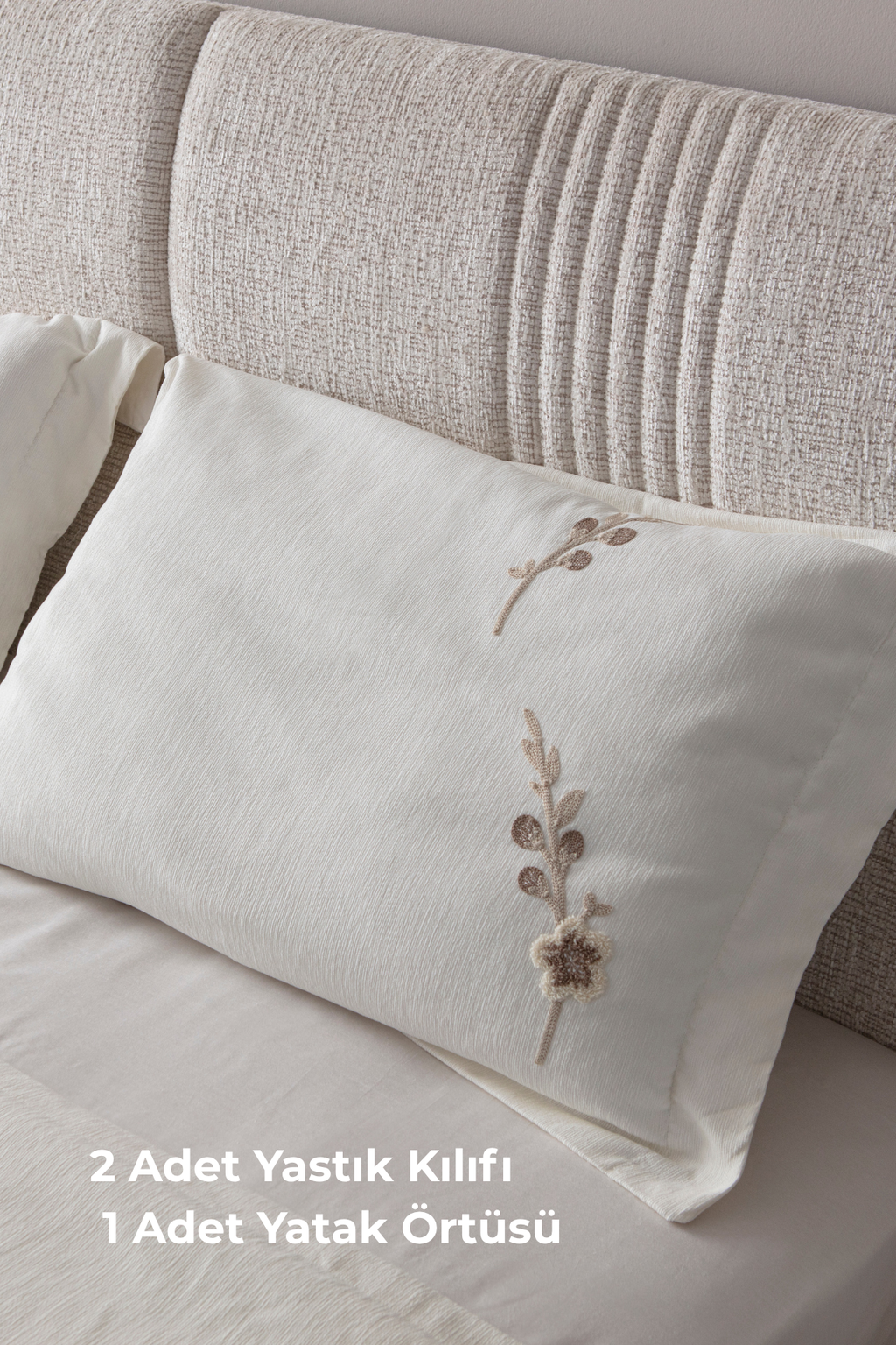 Lora Nakış Detaylı Yatak Örtüsü Takımı – Çift Kişilik, Yumuşak Dokulu, Şık Nakışlı Model