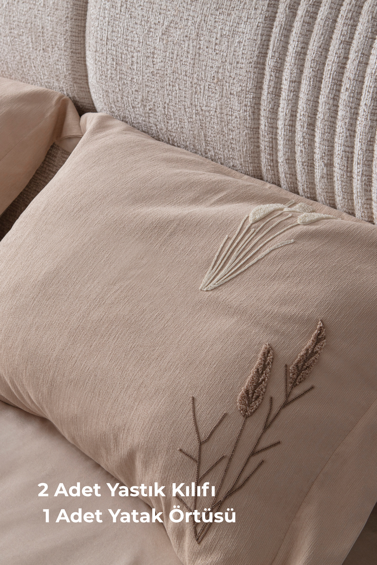 Solena Çiçek Desenli Yatak Örtüsü Takımı – Çift Kişilik, Yumuşak Dokulu, Şık Nakışlı Model