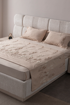 Solena Çiçek Desenli Yatak Örtüsü Takımı – Çift Kişilik, Yumuşak Dokulu, Şık Nakışlı Model