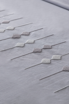 Vera Nakış Detaylı Yatak Örtüsü Takımı – Çift Kişilik, Yumuşak Dokulu, Şık Nakışlı Model